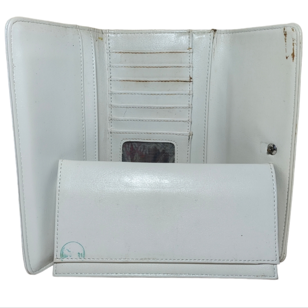 White Lizard Patterned Trifold Wallet - image 4